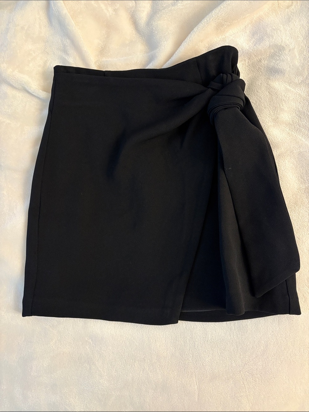 Aritzia Wilfred Black Wrap Mini Skirt with Side Tie